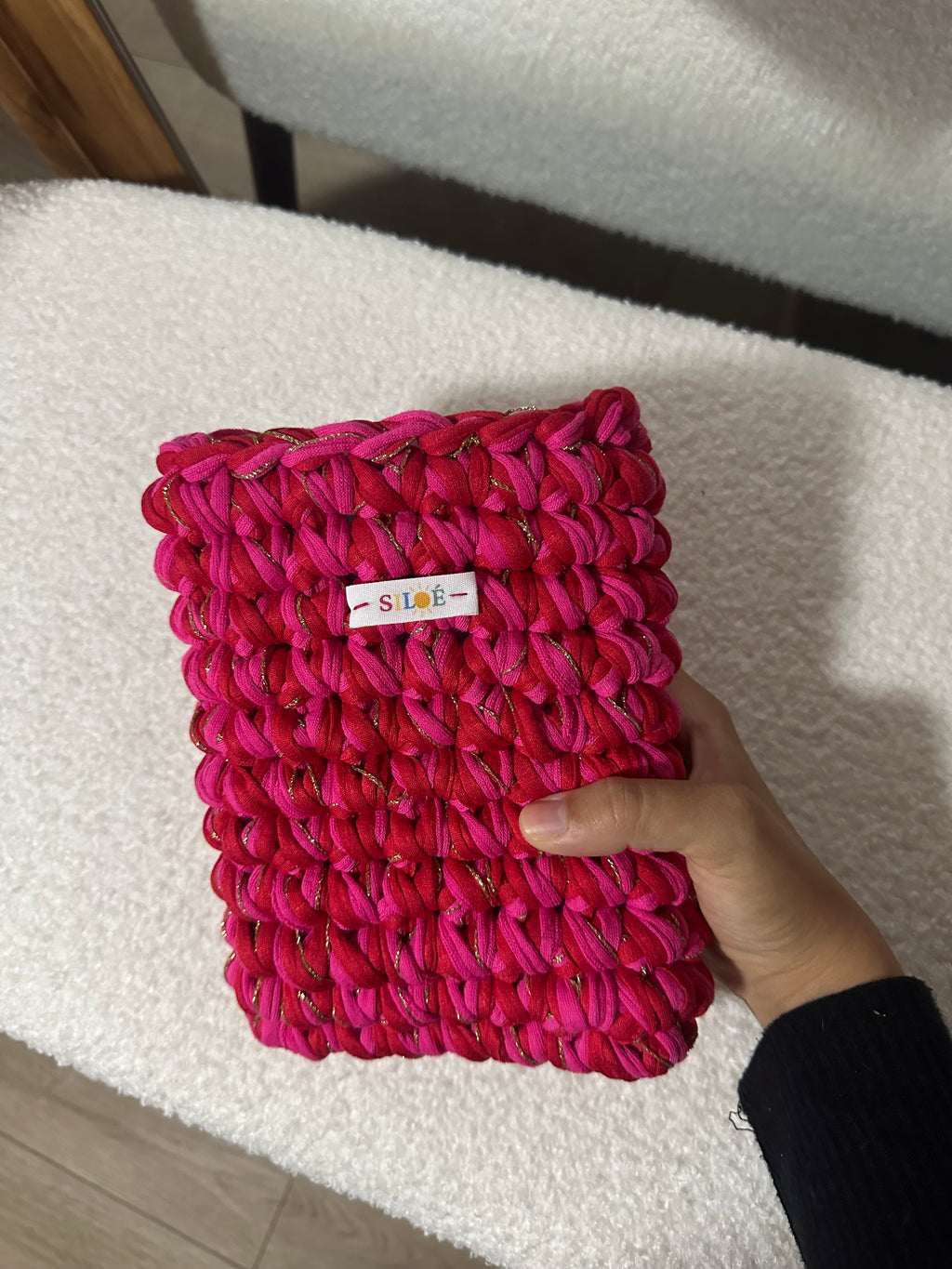 Pochette livre de poche fushia rouge et doré