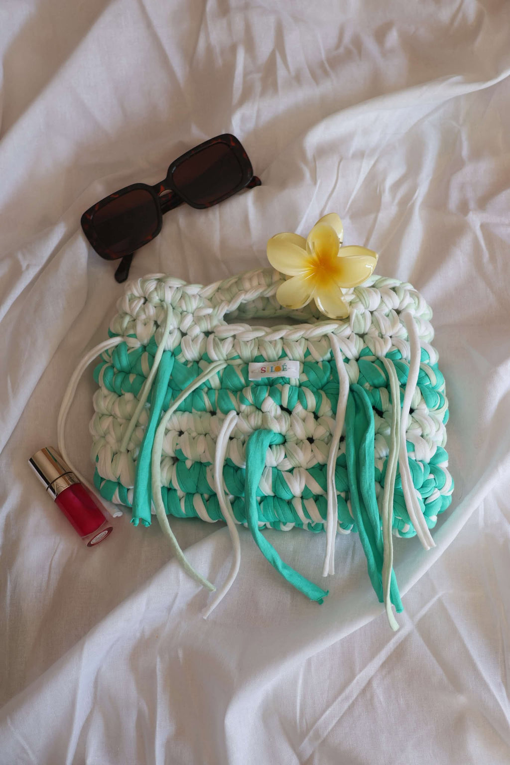Gaïa vert et blanc à franges