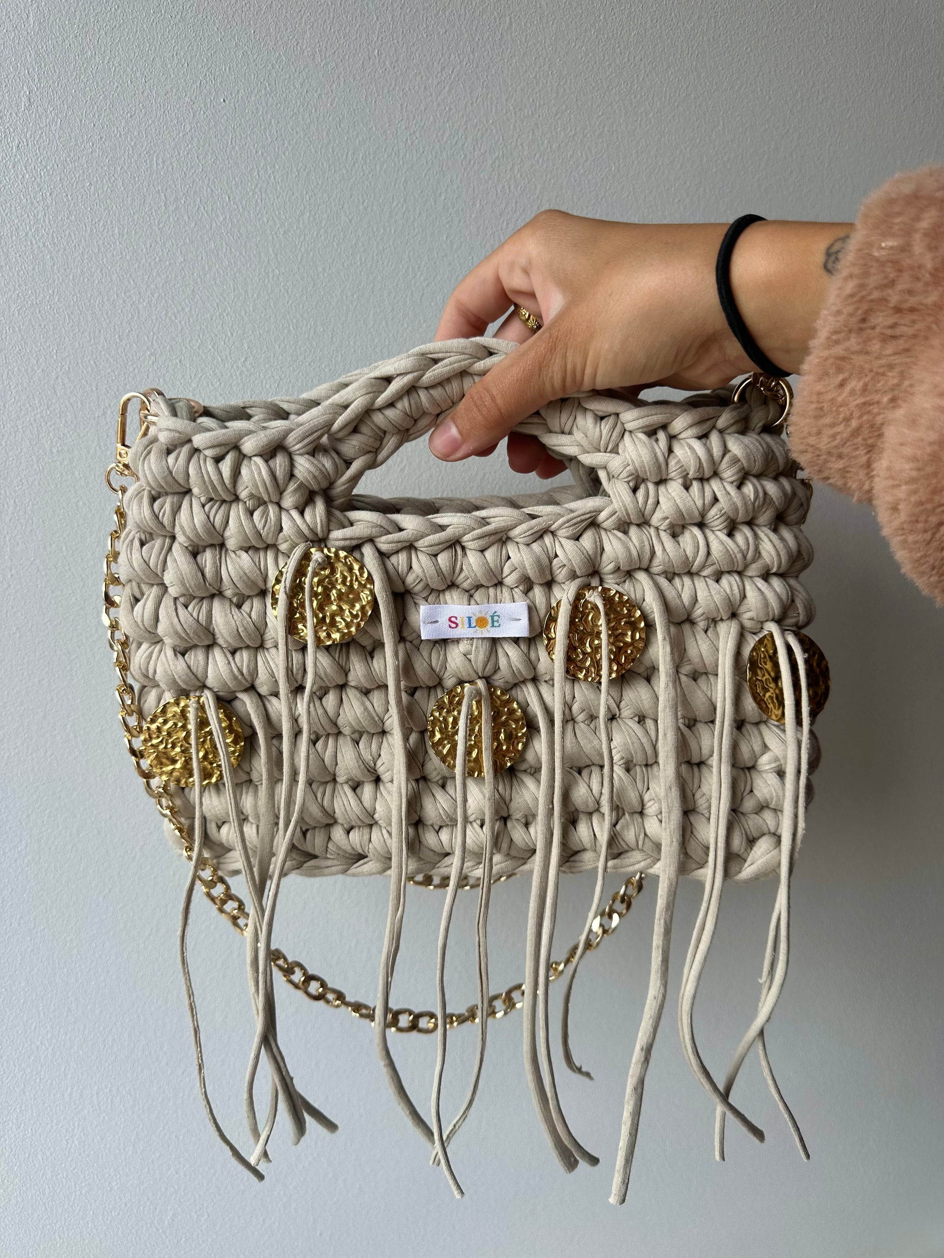 Gaïa taupe à breloques en acier inoxydable